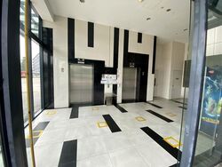 8B @ Admiralty (D27), Factory #486671451